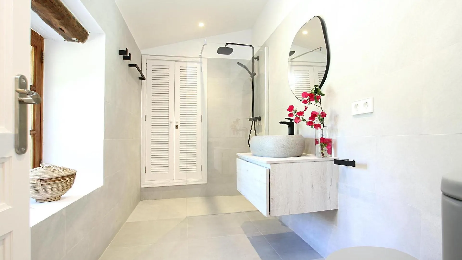 Villa Country Lane Farmhouse Set In Pollenca Hills
